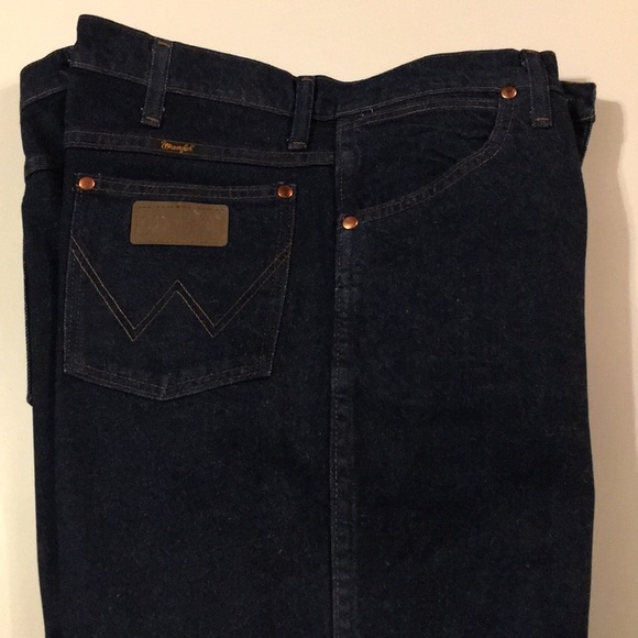 Wrangler Other - Wrangler Cowboy Cut Slim Dark Stretch 36x34